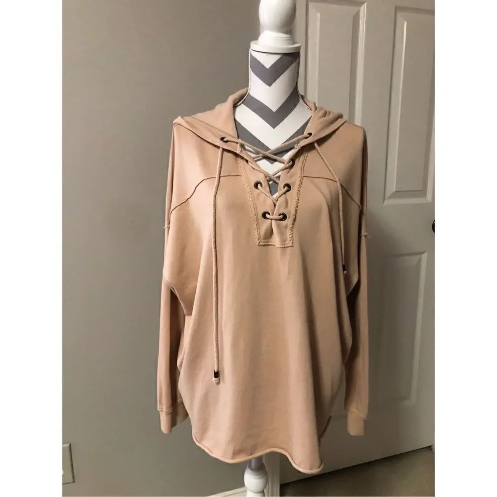 Aerie lace up slouchy hoodie.